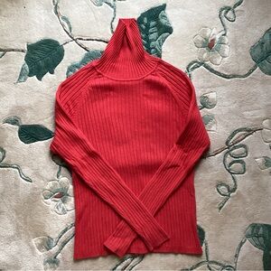 Belford coral/red ribbed turtleneck, Size L